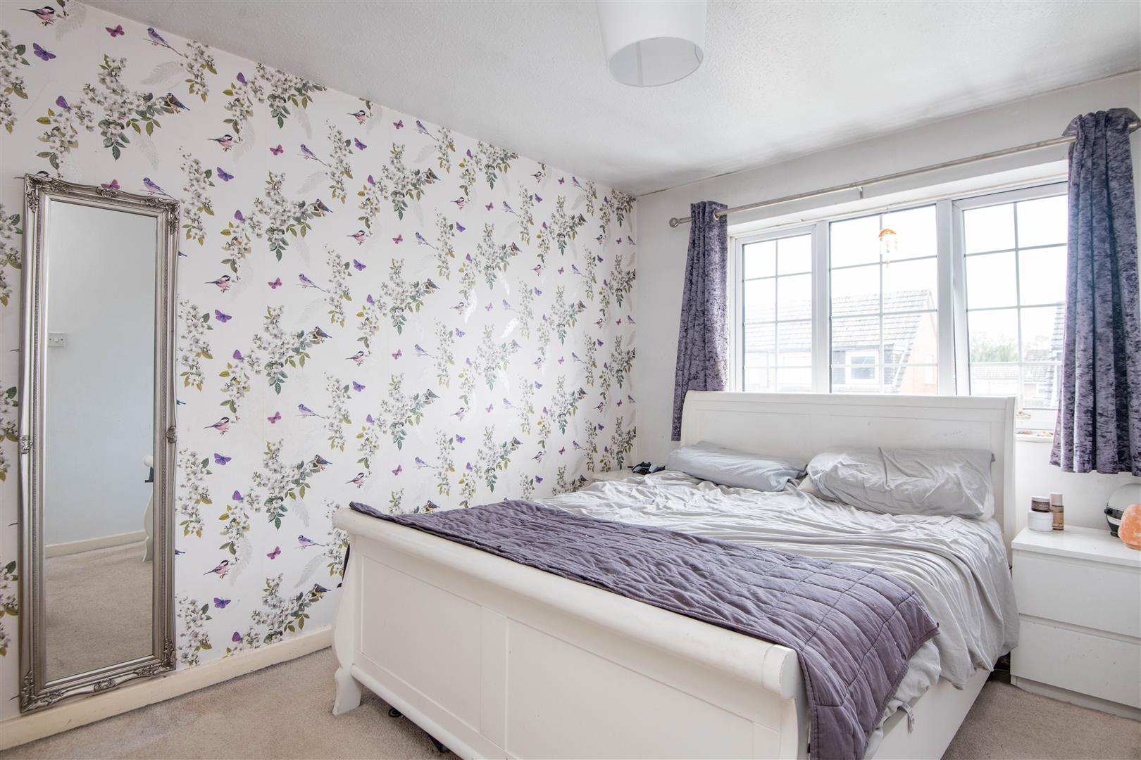 3 bed property in Larchwood Crescent, Leyland
